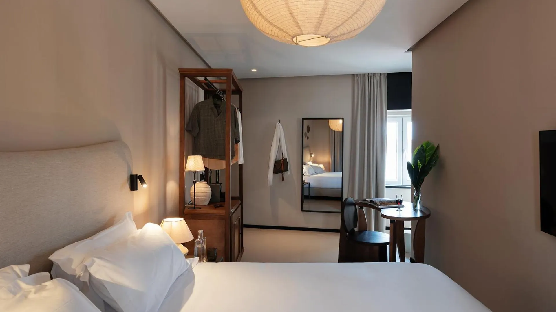 Casa Teva Lisboa Boutique Hotel By Chic&Basic 4*,